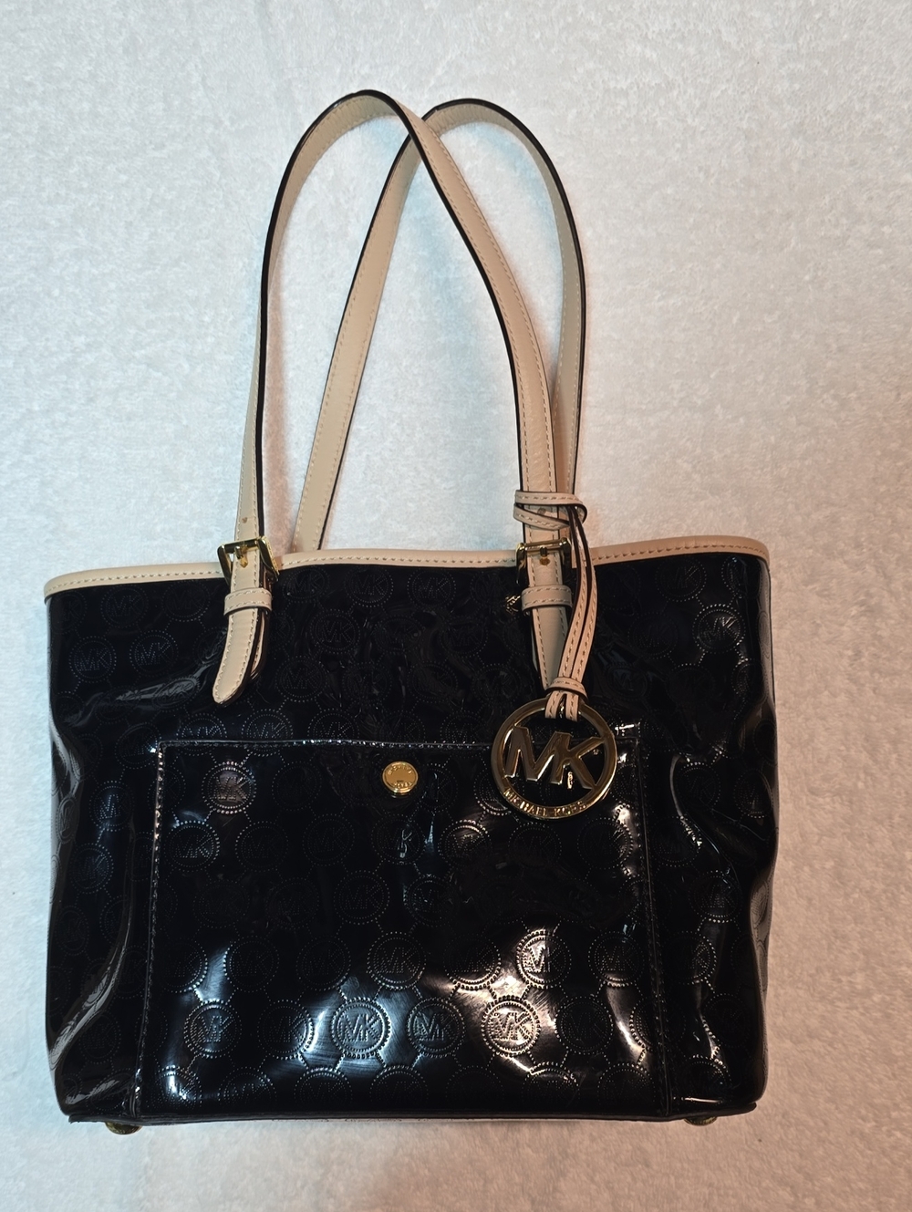 MICHAEL Michael Kors Patent Jet Set Tote